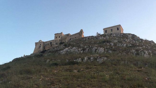 Favignana, Turista cade al Castello di Santa Caterina e muore dopo aver sbattuto la testa