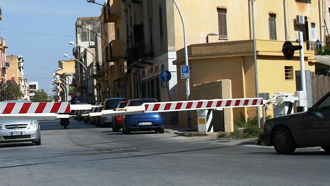 Mazara, conferenza stampa su ferrovie e passaggi a livello