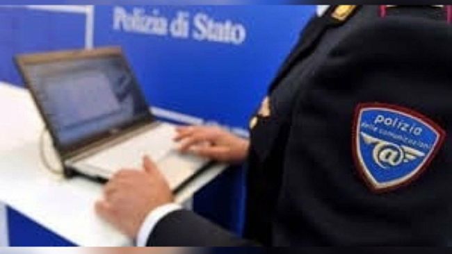 «Devi morire»: donna denunciata dalla Polizia Postale