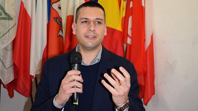 Sambuca, Dario Arbisi si candida a Sindaco 