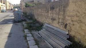 Dopo più di un mese ancora non rimosse lastre di eternit davanti la chiesa di Santa Rosalia