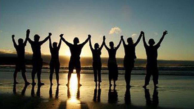 Ultime della sera. “Dalla crisi alla nuova umanità”