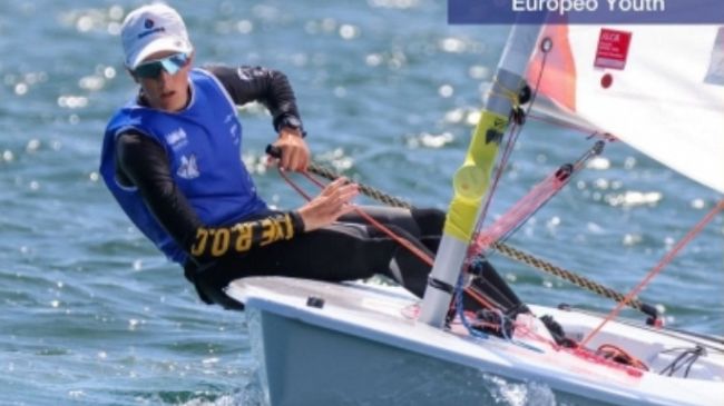 canottieri-marsala-a-soli-13-anni-filippo-noto-conquista-il-titolo-europeo-under-16-nella-classe-ilca-4