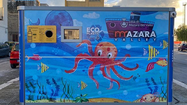 ​Mazara, è arrivato l'eco-compattatore 