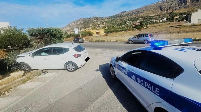 ​Trapani, incidente sulla Statale 113: in ospedale coppia di coniugi