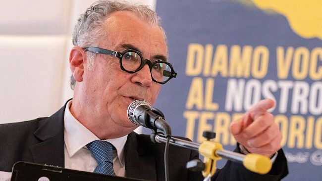 Medici veterinari in strutture pubbliche, intervento dell'on. Catania