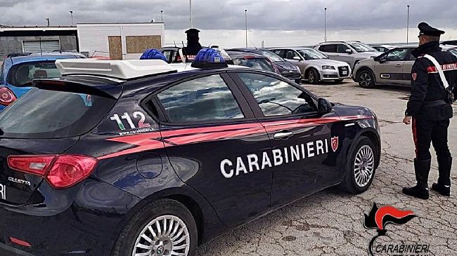 Mazara: maltrattamenti in famiglia e coltivazione stupefacenti. Arrestato 25enne