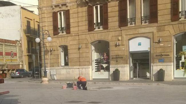 Mazara, il “New Deal” dello scavare, tappare le buche e risarcire i cittadini