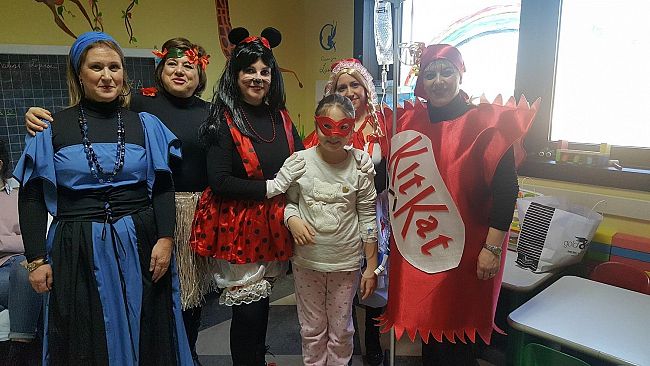 I volontari della Perla Imperiale regalano sorrisi ai bambini della Pediatria a Castelvetrano