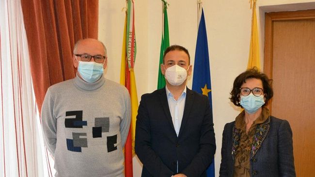 Mazara, il sindaco Quinci riceve il nuovo responsabile locale ufficio Igiene, Stefano Giaramida