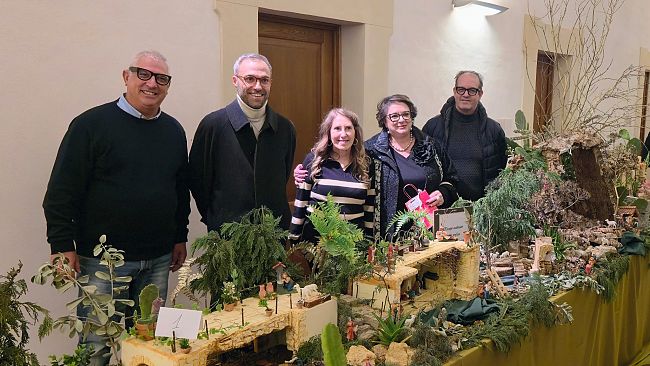 presepi-artistici-ad-alcamo-2800-voti-per-decretare-i-vincitori-del-concorso-natalizio