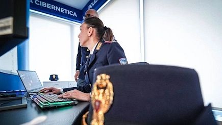 polizia-di-stato-e-airbnb-insieme-contro-le-truffe-nelle-prenotazioni-estive