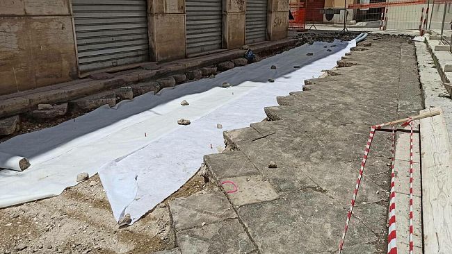 Trapani, lavori in via Sergia e via Giudecca per recuperare l'antico basolato