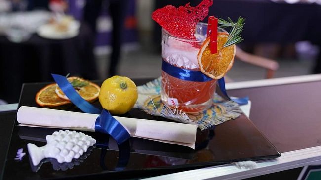 ​1°posto nel settore accoglienza turistica per gli alunni del V. Titone al concorso Desco Sicano