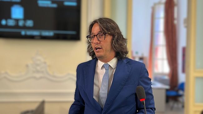 Sottopasso ferroviario a Trapani, Safina (PD) replica a Bica (FdI)