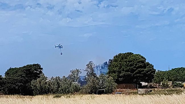 Vasto incendio a San Cusumano