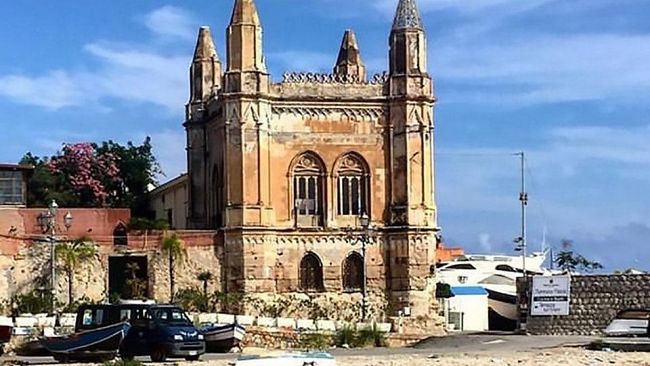 Ultime della sera: “Panormomastica”