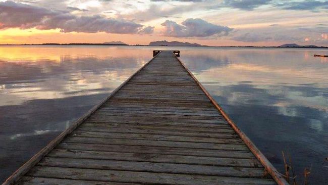 Marsala, Stagnone, il Comune vuole gestire i pontili, solarium e passerelle