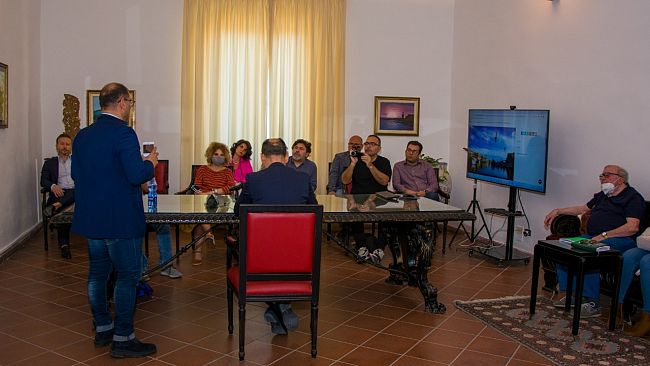 Conferenza stampa del sindaco Quinci su prossima missione Commissione Pesca Ue