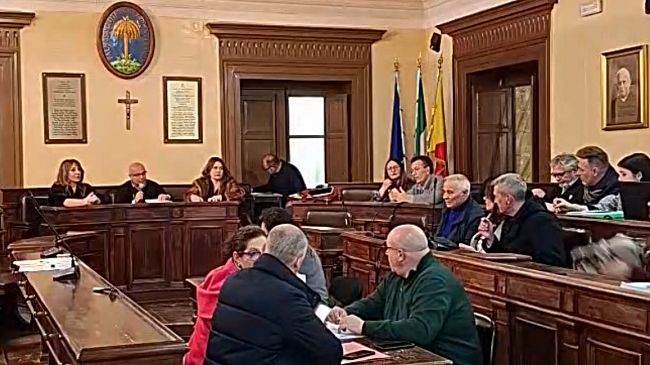 Il consiglio comunale approva le tariffe TARI per l'anno 2025