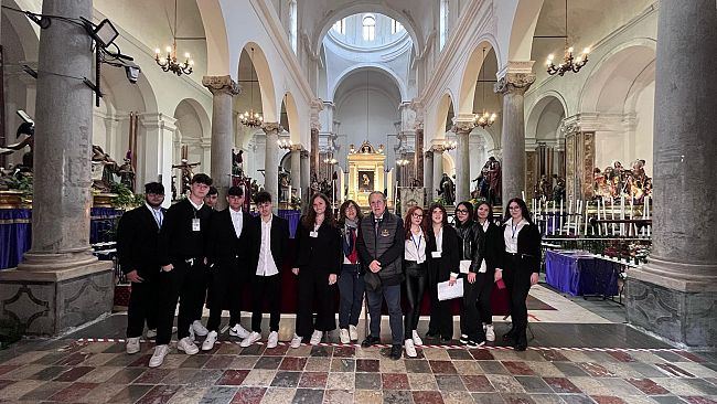 Riti della Settimana Santa, proficua collobarazione tra l'Unione Maestranze e l’IISS Sciascia e Bufalino