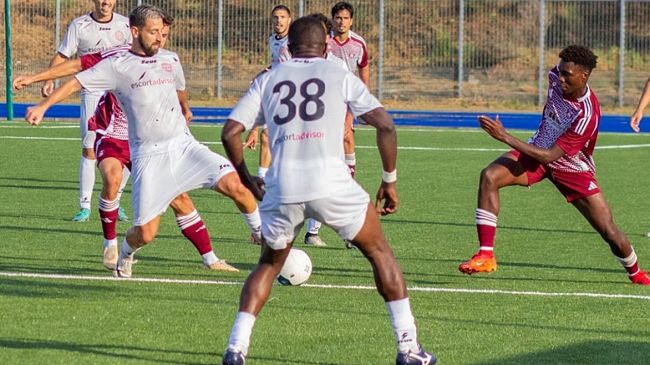 athletic-club-palermo-in-campo-con-il-trapani-calcio