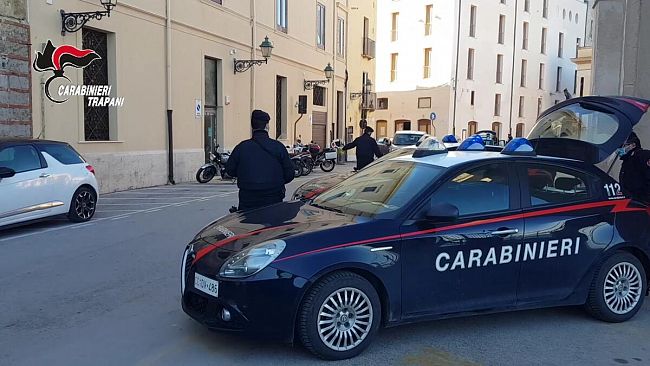 Trapani: spaccio di stupefacenti. In manette 23enne trapanese