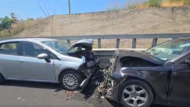 Tragedia sulla SS113 a Partinico: un morto e quattro feriti in un violento scontro