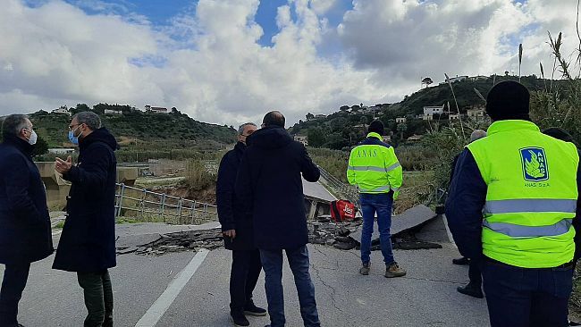 Castellammare, il ponte sul fiume San Bartolomeo sarà demolito