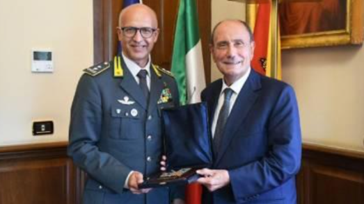 Schifani riceve a Palazzo d'Orléans il nuovo comandante della Guardia di Finanza Lombardi