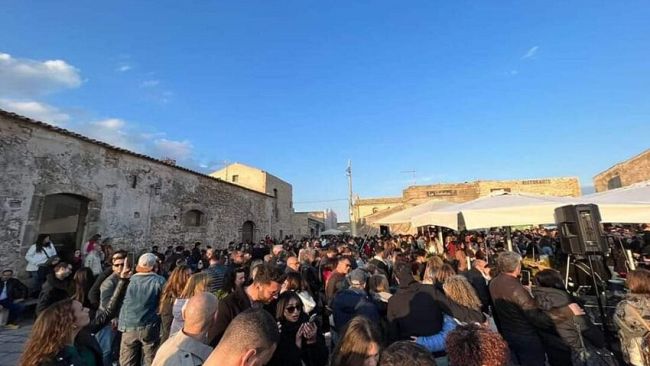 Marzamemi, stop alla musica all’esterno dei locali