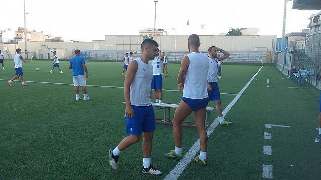 Il Mazara nel ritorno di Coppa Italia a Castellamare per superare il primo turno. 19 i convocati