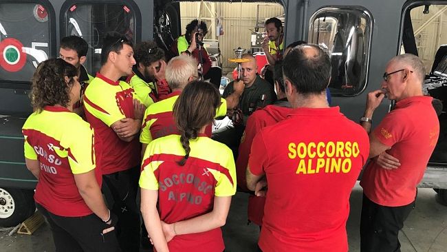 L’82° Centro Combat Search and Rescue  dell’Aeronautica Militare e il Corpo Nazionale Soccorso Alpino e Speleologico in addestramento congiunto