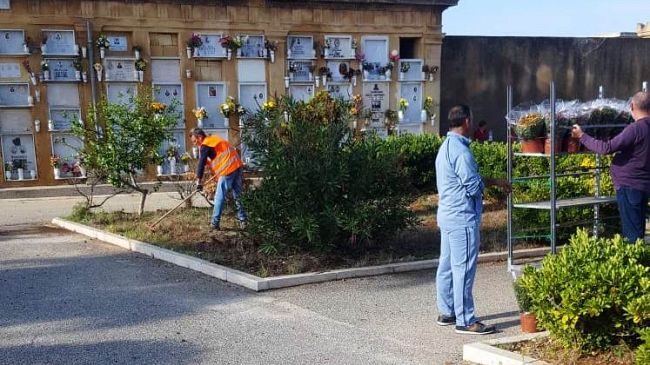 Mazara, Cimitero aperto dalle ore 8 alle ore 17 sia nelle giornate prefestive che l’1 ed il 2 novembre