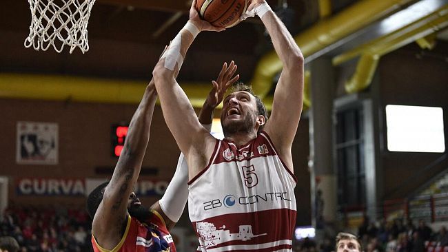 La pallacanestro Trapani cade 96-75 al cospetto di Casale