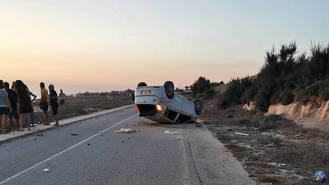 Mazara, incidente sulla SP38, Fiat Punto si capovolge… Ma la strada rimane sempre pericolosa