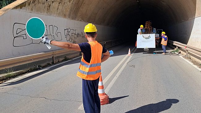 Favignana. Al via i lavori per la nuova illuminazione della Galleria Scindo Passo 