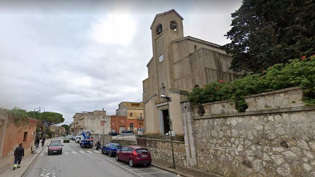 Valderice, corse pazze in via Vespri. Cittadini preoccupati