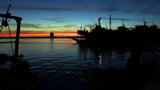 Foto della Settimana – Tramonto al Porto Canale