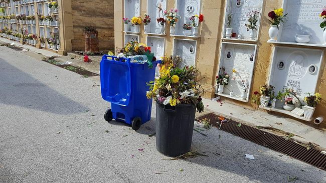 Mazara, cimitero, rinnovo concessioni e nuovi loculi a prezzi altissimi. Il Comune fa cassa e amplia il cimitero