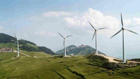 Rivolta sindaci del Belìce contro pale eoliche e fotovoltaico