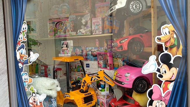 Toys Village a Castelvetrano il paradiso del giocattolo per tutti i bimbi