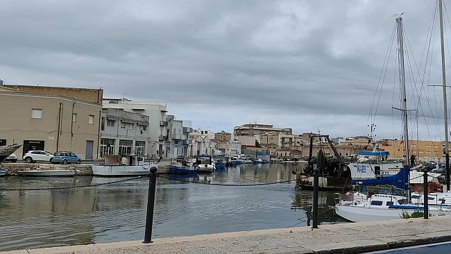 Mazara, ancora sospesi i lavori di dragaggio del porto canale. Dichiarazioni del sindaco Quinci