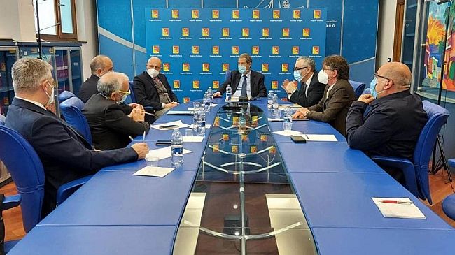 castelvetrano/sullospedale-di-castelvetrano-incontro-alla-regione-tra-musumeci-e-i-sindaci