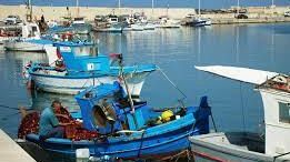 Marsala, recuperato il corpo del mazarese Vito Di Marco, uno dei tre dispersi del piccolo peschereccio affondato questa notte. Continuano ricerche