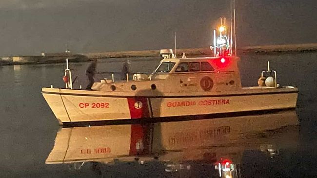 Mazara, la Guardia Costiera salva marittimo egiziano imbarcato su un peschereccio extraUE