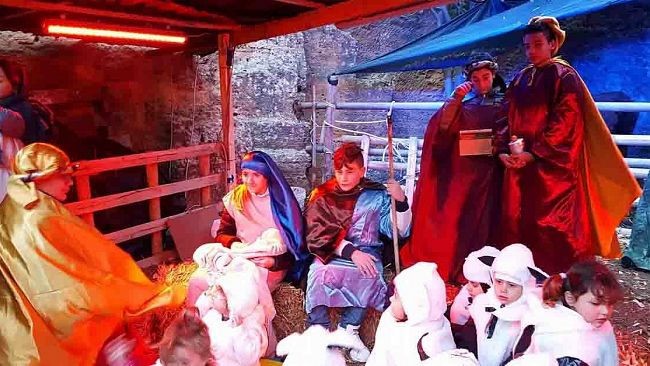 Campobello, inaugurato ieri il presepe vivente, a Rocca del Gallo si respira aria di Natale