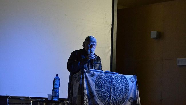 Moni Ovadia e la sua grande lezione sulla grecità. L’intervista