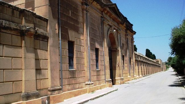 Mazara: regolamentazione traffico 1 e 2 novembre zona cimitero