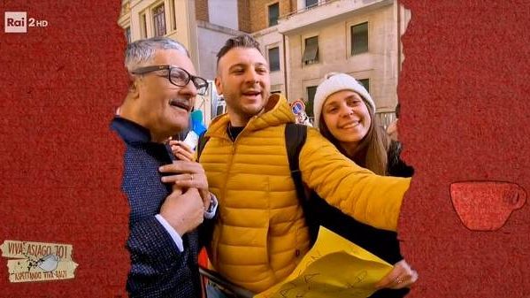 Il ​marsalese Dario Amato e Fiorello cantano 